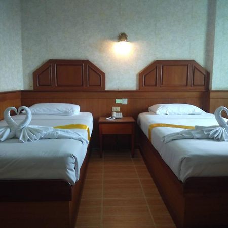 Sakol Grand Palace Hotel Sakon Nakhon Luaran gambar
